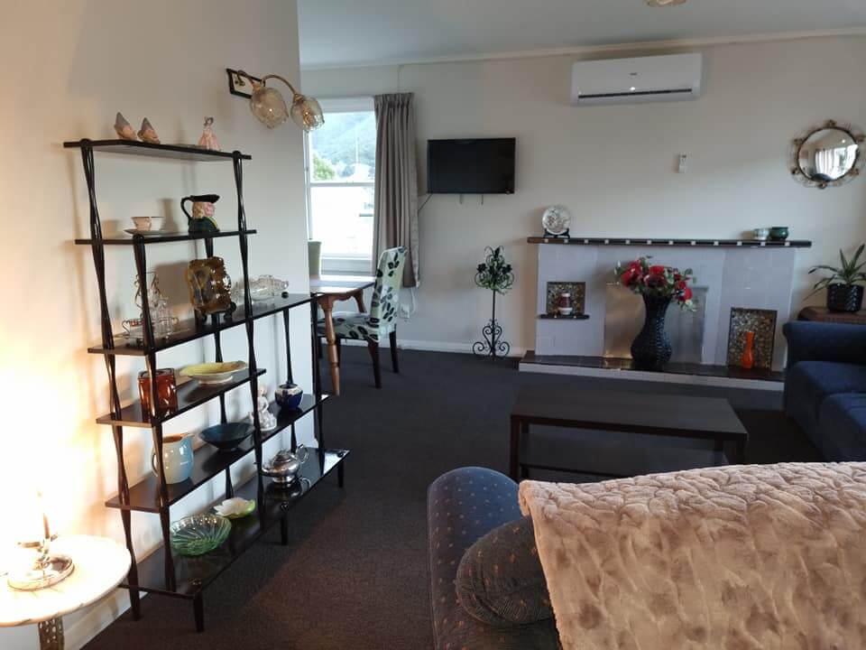 Hostel Picton at Piwaka Lodge